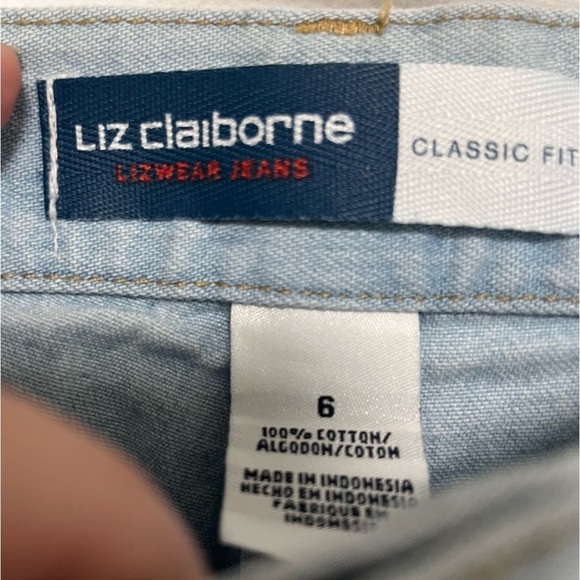 LIZ CLAIBORNE Vintage High Waisted Denim Shorts 6.5 inch Inseam Size 6 - Picture 3 of 6